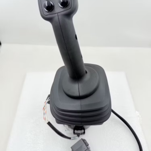 joysticks-y-mando-de-control-para-excavadoras-caterpillar